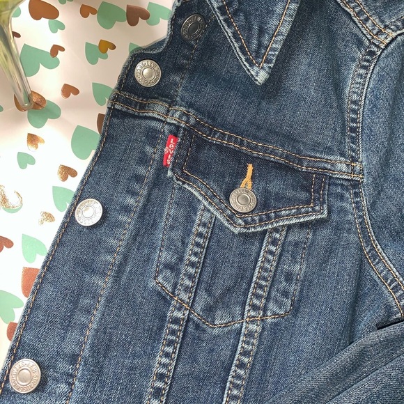 Levi’s Original’ Trucker Denim Jacket (NWOT) - Picture 3 of 7